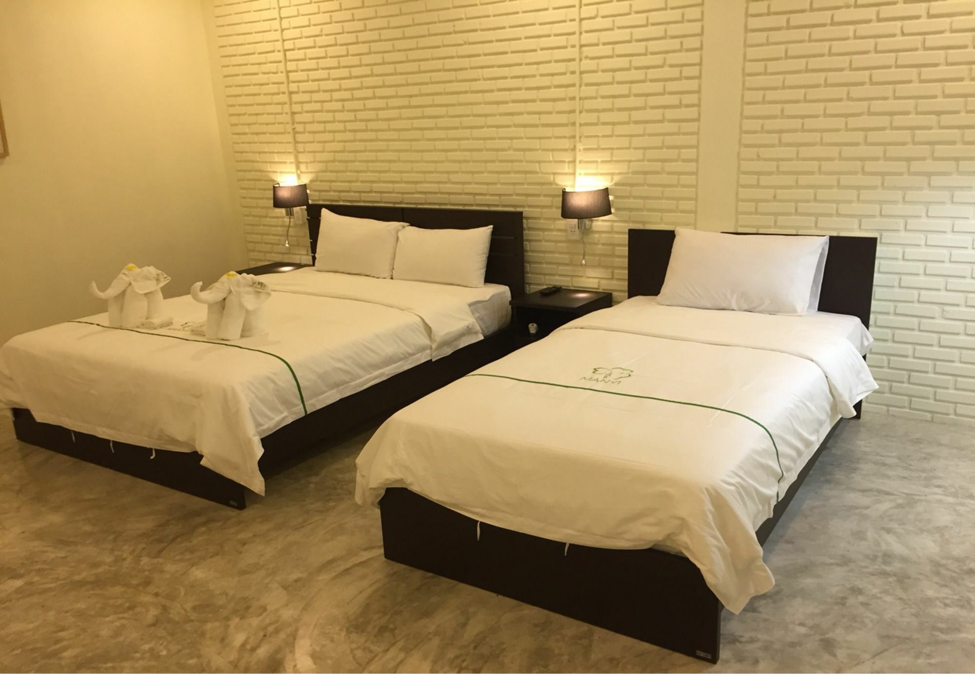 Отель Manyi Boutique House Чиангмай Экстерьер фото