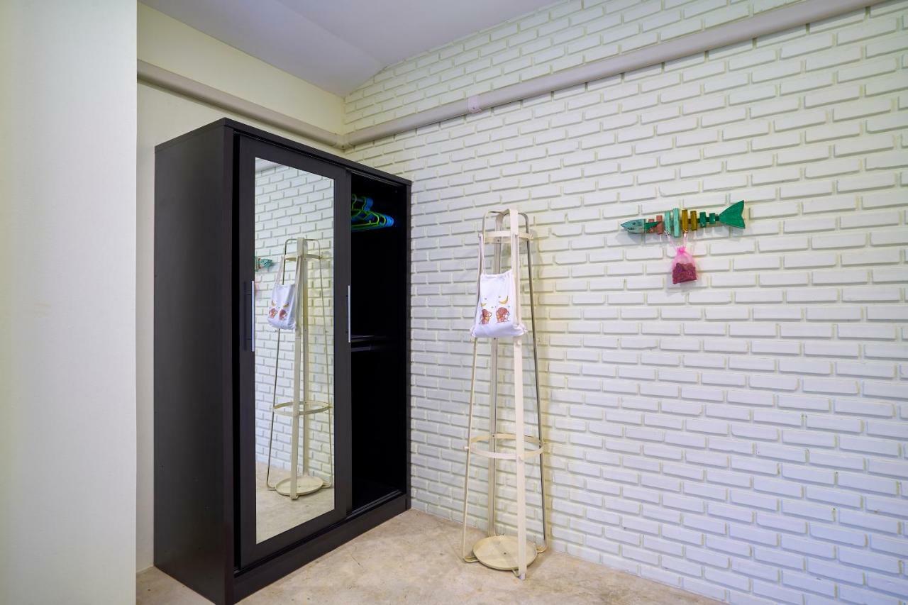 Отель Manyi Boutique House Чиангмай Экстерьер фото