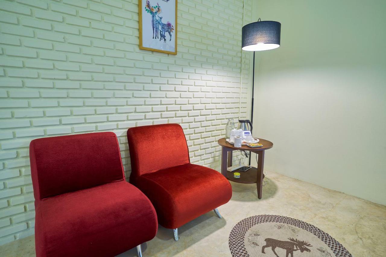 Отель Manyi Boutique House Чиангмай Экстерьер фото